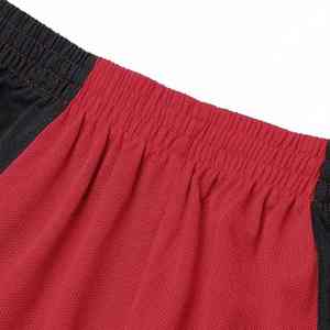 Uniformes de baloncesto de poliéster diseñados para impresiones por sublimación personalizadas y de larga duración. - Product Image 5