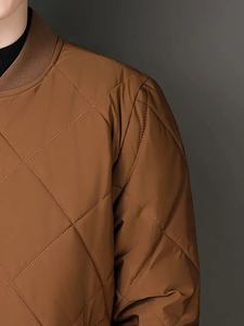 Vente de gros Veste en duvet matelassée pour homme, Veste chaude matelassée de haute qualité, grande taille - Product Image 5