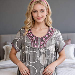 Chemise de nuit maxi tissée pour femme avec poche latérale, tissu doux et respirant, confortable pour un usage quotidien (XL) - Product Image 1