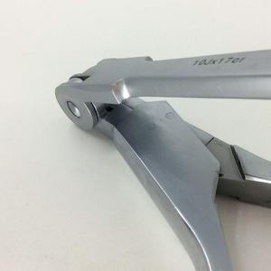 Kirschner Wire Bender Instrument orthopédique manuel en acier inoxydable de haute qualité fabriqué par Wenquar INT'L - Product Image 2