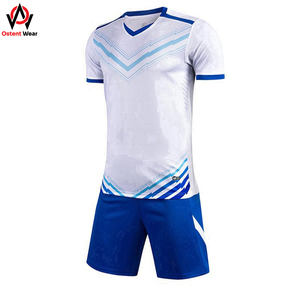 Uniformes de fútbol personalizados para hombre, diseño retro inspirado en el nuevo look clásico de secado rápido de Francia con conjuntos cómodos con logotipo personalizado - Product Image 4