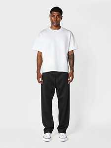 T-shirts unis en coton/polyester Boxy 300 GSM de haute qualité pour hommes T-shirts à épaules tombantes respirants fabriqués au Pakistan - Product Image 3