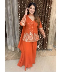 Nouveau Top tendance de créateur avec broderie à paillettes associé à Palazzo circulaire et Dupatta disponible au meilleur prix de gros - Product Image 1