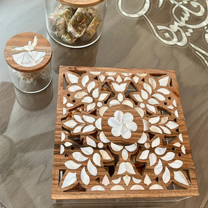 Elegant Vintage Wood Mother of Pearl Chocolate <b>Boxes</b> with Acrylic Luxury Products Mother of Pearl <b>Candy</b> <b>Boxes</b> Arabian Holiday - Product Image 4