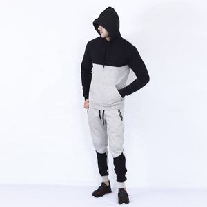 Survêtement d'hiver noir uni en gros, imprimé sur mesure, ajusté, 2 pièces, 100% coton, survêtement de sport personnalisé pour hommes et unisexe - Product Image 4