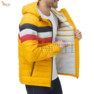 Chaquetas acolchadas para hombre hechas de poliéster al mejor precio, chaquetas acolchadas para hombre teñidas Lisas para venta en línea - Product Image 4