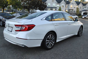 CLEAN 2023 usado Ho-n-da Acc_ord Hybrid de tracción delantera (FWD) - Product Image 5