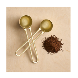 Cuillère en laiton pour petite taille et conception de poignée personnalisée pour la maison et l'hôtel fête d'anniversaire utiliser des prix bon marché - Product Image 2