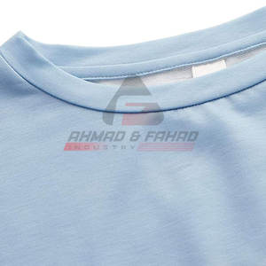 Nuevo diseño personalizado Logo Crop Top sudaderas mujeres Casual suave algodón estampado recortado sudaderas mujeres - Product Image 3