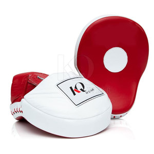 แผ่นซ้อมชกมวยคุณภาพสูง KALEEM QUALITY WEAR สำหรับฝึกซ้อมมวยไทยและคิกบ็อกซิ่ง ทำจากหนัง สะดวกสบาย ระบายอากาศได้ดี - Product Image 2