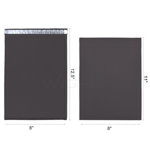 Sobres Acolchados de Burbuja de Polietileno Negros de 9x11 Pulgadas para Empacar y Enviar Comestibles y Regalos - Product Image 2