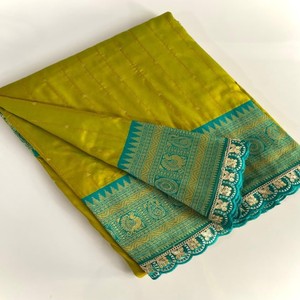 Sari de Seda Paithani Premium VASTRA COTTAGE con Tejido Intrincado, Borde en Contraste, Pallu Rico con Lentejuelas Bordadas y Encaje - Product Image 4