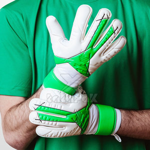 High Performance Goalkeeper Gloves Perfect for Training and Match Play Goalkeeper Gloves - Product Image 2