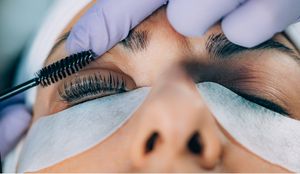 Lashmonster Easy Fix Perm High Viscosity Professional Eyelash <b>Glue</b> with Brush Applicator Beginner-Friendly <b>Liquid</b> Formula - Product Image 3