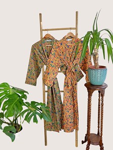 Bata Larga Estampada Floral para Mujer, Manga Larga, Cuello Mandarín, 100% Algodón Suave, Estilo Casual de Verano, Cierre con Cordón - Product Image 4