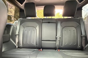 ได้รับการรับรองว่าใช้2022 Land roveer Defender 90 X-Dynamic SE Turbo 6สูบ AWD แพ็คระงับอากาศ - Product Image 6