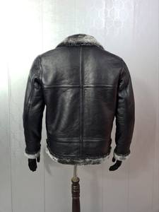 Veste en cuir véritable pour hommes et femmes avec fausse fourrure fabriquée à partir de toile durable Classy Vintage - Product Image 2