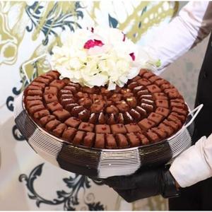 Bol rond en métal doré avec accent Calla Lily Design fantaisie décoration de la maison bol de service au chocolat mariages bol de restauration - Product Image 2