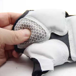 Directo de fábrica al por mayor mejores guantes de entrenamiento con soporte de muñeca de marca personalizada para levantamiento de pesas ciclismo deportes al aire libre - Product Image 4