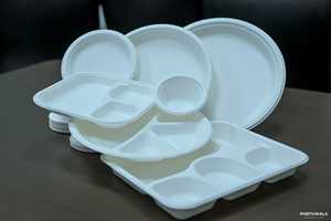 Embalaje de bagazo de 10 pulgadas, plato de cena de 3 compartimentos, platos de papel compostables, bandeja de bagazo de caña de azúcar desechable, platos de papel - Product Image 3