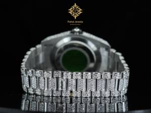 Montre de luxe Hip Hop personnalisée de haute qualité en diamant de laboratoire noir VVS, montre mécanique en moissanite glacée pour unisexe - Product Image 4