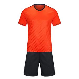Directo de fábrica personalizado uniforme de fútbol gradiente Color fútbol Jersey 100% poliéster sublimación fútbol Jersey al por mayor - Product Image 4