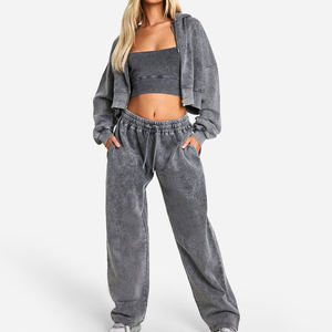 Ensemble de survêtement décontracté pour femme en deux pièces avec logo personnalisé, écologique, d'hiver, à capuche, respirant, sweat-shirt et pantalon de survêtement - Product Image 1