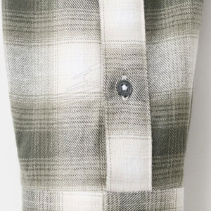 Chemise en flanelle pour homme sur mesure de haute qualité, unie, à manches longues, 100 % coton, respirante, séchage rapide, durable, boutonnée, idéale pour l'été - Product Image 6