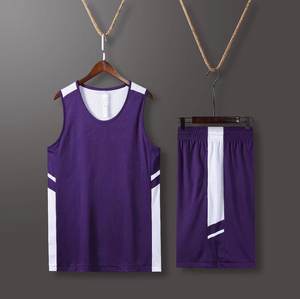 Ensembles d'uniformes de basket-ball à manches courtes par sublimation pour hommes ensembles d'uniformes de haute qualité uniformes de basket-ball grande taille - Product Image 3