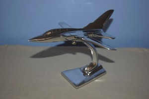Đánh bóng nhôm máy bay chiến đấu máy bay phản lực mô hình máy bay trang trí trang trí máy bay cho trang trí nội thất bàn hiển thị đứng thu Quà Tặng - Product Image 3