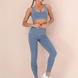 Nouveau design, ensemble de yoga pour femmes avec logo personnalisé, motif solide, léger et respirant, ensemble 2 pièces avec taille élastique et logo sur le devant - Product Image 2