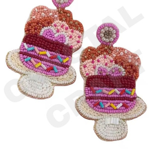 Gâteau d'anniversaire mode boucles d'oreilles pendantes nouveauté perles transfrontalières faites à la main or à la mode créatif pour les fêtes Style chrétien - Product Image 1