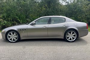 MASERATI QUATTROPORTE S 2009 USADO, Volante a la Izquierda/Derecha - Product Image 2