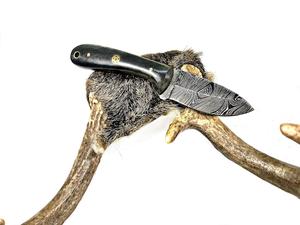 Cuchillo de hoja fija de acero de Damasco hecho a mano con funda de cuero para caza al aire libre y Camping Soporte OEM - Product Image 2