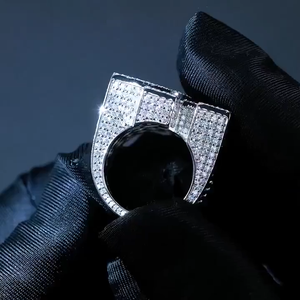 Anillo de Plata de Ley 925 con Letra Personalizada, Estilo Iced Out, con Diamantes Moissanite VVS, Brillante, de Lujo, Estilo Hip Hop - Product Image 3