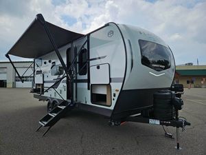 In Stock New Off-Road Recreational Vehicle Motorhome Outdoor <b>Camping</b> RV Camper Caravan for Travel Trailers In Stock New Off-Road - Product Image 6