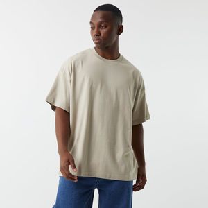 Venta al por mayor de gran tamaño Drop Shoulder T-shirt Hombres en blanco de peso pesado de algodón camiseta de impresión personalizada de los hombres Camisetas OEM mantenido - Product Image 4