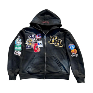 Fabricant de sweats à capuche brodés avec patch, sweat à capuche en polaire de qualité supérieure avec design de patch cousu sur mesure pour la production de mode en gros - Product Image 1