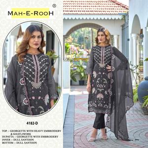 Traje paquistaní Premium con bordado de lentejuelas y trabajo artesanal Khatli Ideal para bodas, fiestas y ocasiones festivas - Product Image 4