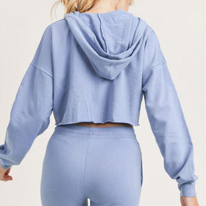 Ensemble de survêtement deux pièces pour femmes, haut à capuche court à fermeture éclair rose de haute qualité et short, ensemble de jogging pour femmes, ensemble de survêtement à capuche pour le travail, vente en gros - Product Image 2