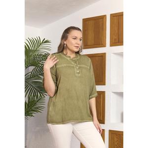 Blusa de Viscosa Color Caqui Talla Grande RMG con Detalle de Cuello con Lentejuelas para Mujer - Blusa de Verano Tejida Cómoda - Product Image 2