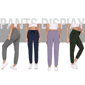 Femmes glace soie coton décontracté pantacourt été mince Capris genou longueur droite monochromatique cargo pantalon femmes - Product Image 6
