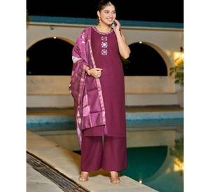 El Mejor Kurti Vetican con Conjunto de Dupatta para un Atuendo Étnico Festivo para Bodas, Eid y Fiestas - Product Image 2