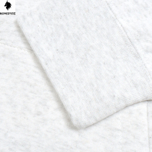 เสื้อมีฮู้ดแบบสวมหัวของผู้ชายผ้าเทอร์รี่ผ้าฝ้าย100% น้ำหนักเบาลายนูนทึบออกแบบได้ตามต้องการสำหรับฤดูหนาว - Product Image 3