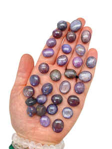 หินมีค่ากึ่งทับทิมขัดมันสำหรับการทำสมาธิแบบเรกิและอัญมณีหินลูกฟูก - Product Image 5