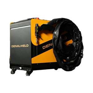 Soldadora/Limpiadora Láser Automática DenaliWeld CR3000 de 3kW, Riel Guía Digital Hanjiang, Fácil de Operar, Precio Competitivo, Láser Au3tech - Product Image 1
