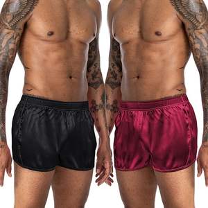 Pantalones cortos de hombre de seda transpirables de secado rápido y peso ligero con logotipo personalizado pantalones cortos de entrenamiento de gimnasio para hombre ajustados informales personalizados - Product Image 3