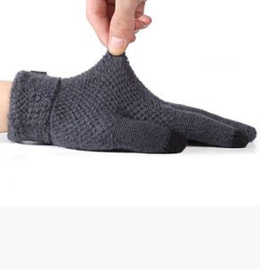 Gants en tricot thermique coupe-vent et respirants idéaux pour le travail en plein air, la course à pied ou les tenues d'hiver élégantes - Product Image 5