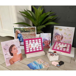Pendientes de Moda con Estrella de Oro Sólido de 9K (Disponibles en 10K, 14K, 18K) para Mujeres, Niñas y Niños, con Cierre de Clip y Rosca, Hechos en España - Product Image 4