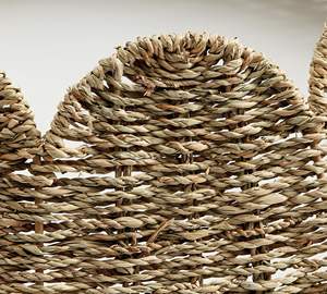 Jupe d'arbre de Noël en jonc de mer 2024 pour décoration d'arbre de Noël Collier d'arbre de pétoncle tissé en jonc de mer - Product Image 6